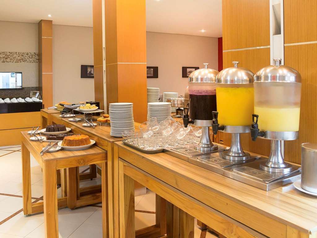 Hotel Nacional Inn Cuiaba Restaurant photo